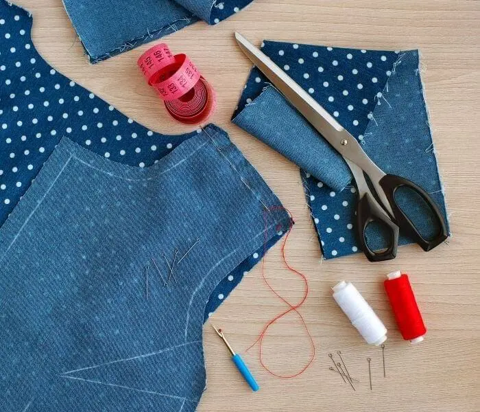 Atelier de Ajustes, Reformas e Costuras e Confecção Sob Medida